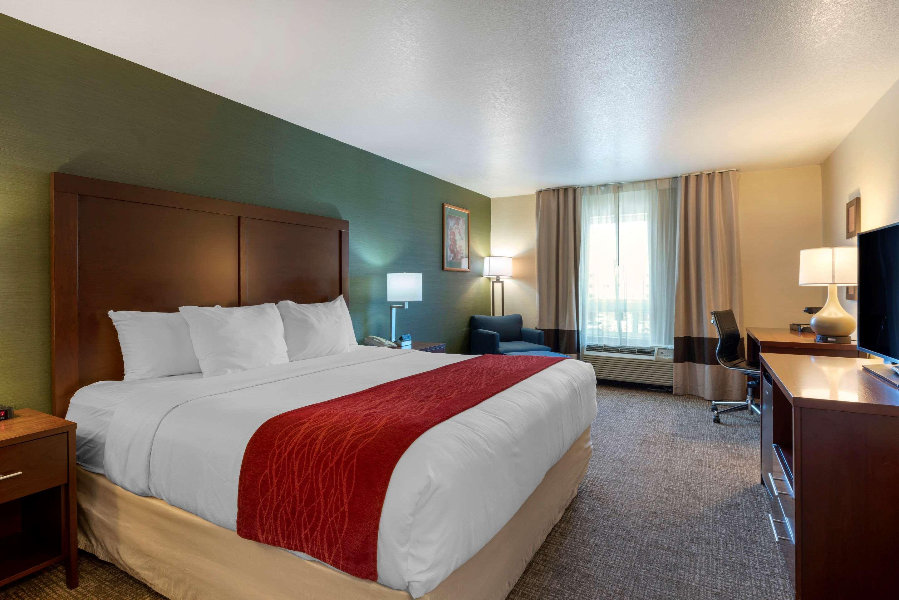 Comfort Inn & Suites Salem Buitenkant foto