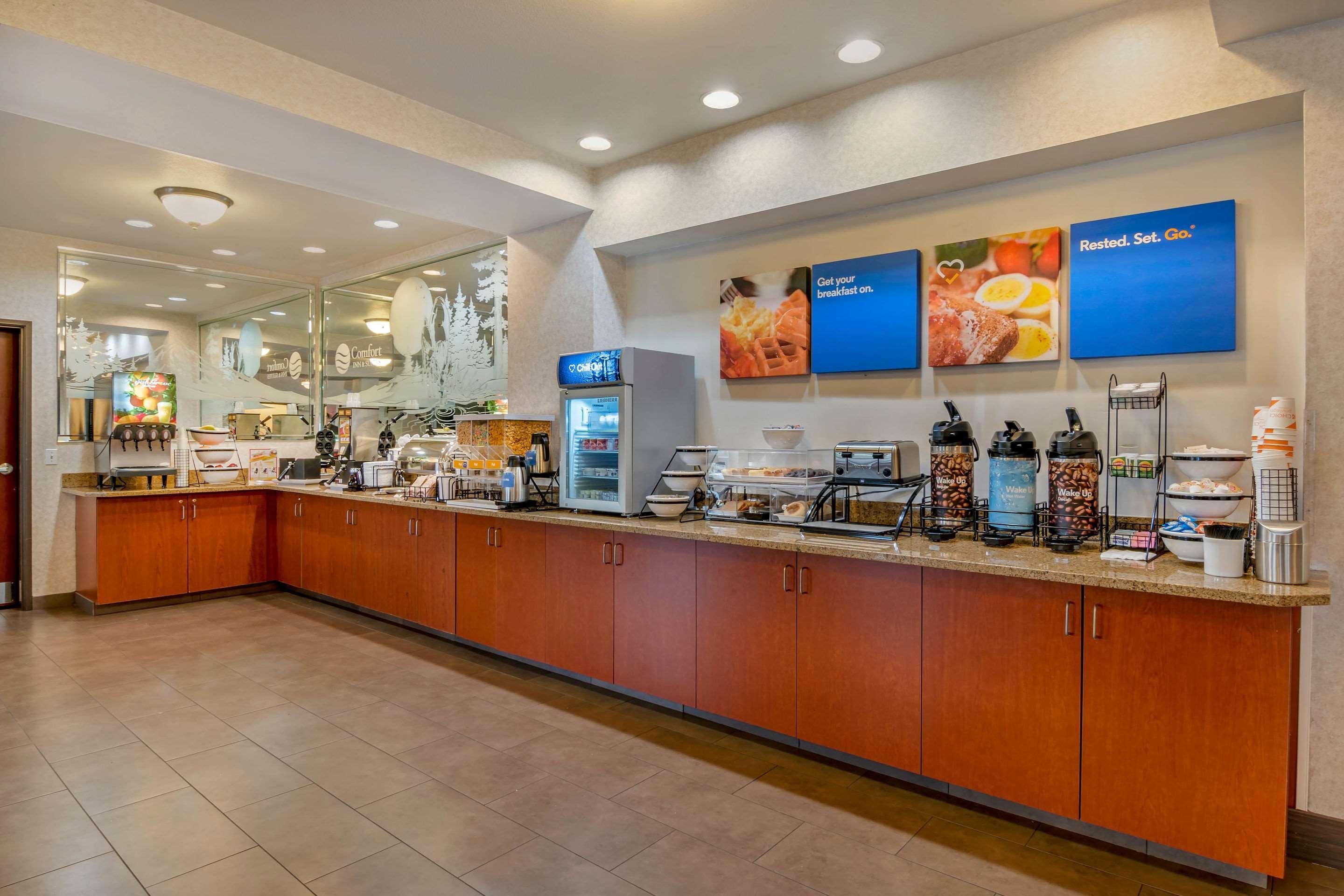 Comfort Inn & Suites Salem Buitenkant foto